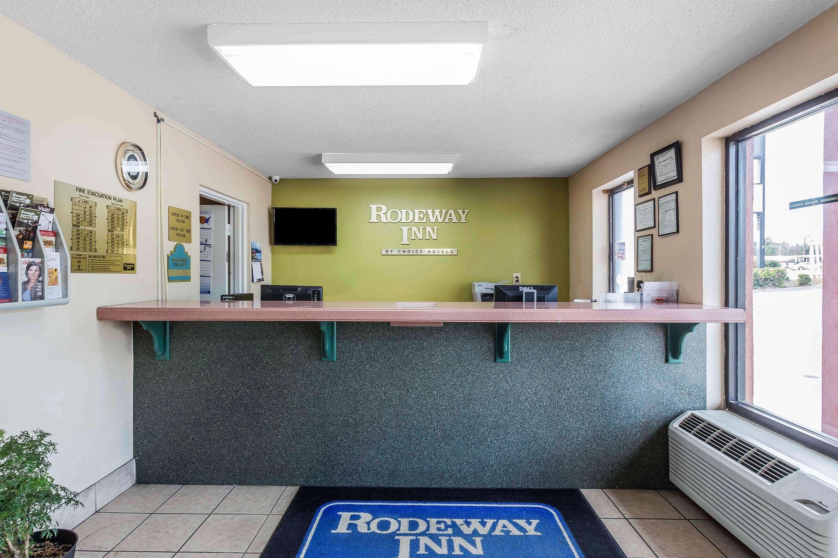 Rodeway Inn Augusta Exteriér fotografie